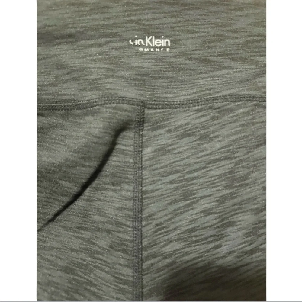 Calvin Klein Performance Quick Dry Crop Active Legging Size S